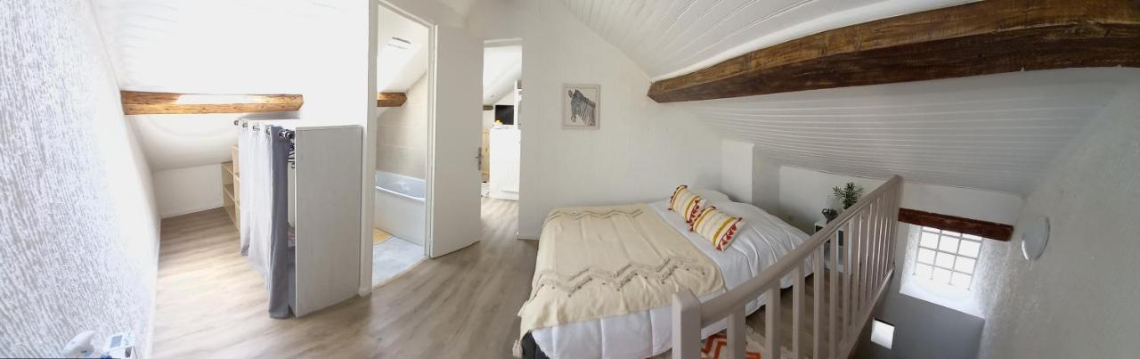 Charmante Maison Cosy A Villabe-Hyper Centre-Gare-Wifi ภายนอก รูปภาพ